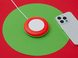 Беспроводное зарядное устройство со встроенным кабелем 2-в-1 Disc, красный