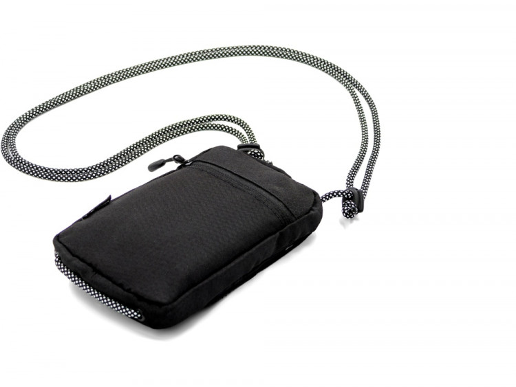 Удобная повседневная сумка Solo Eco, черный